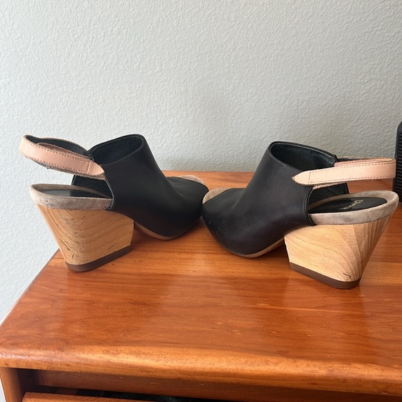 Camper black leather wedge sandals women’s size 38 EU (7.5-8 US) - Picture 6 of 9